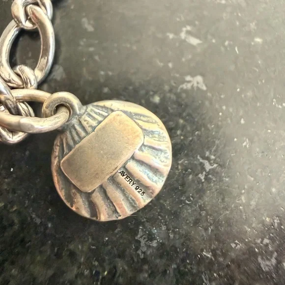 NWOT James Avery Sterling Charm Bracelet with Baptism Shell - Picture 4 of 6